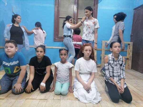 تامر فؤاد عن مسرحية اتفرج يا سلام : سعيد بالعمل مع فرقة المسرحية